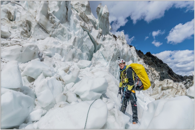 Перезимовать лето... Фотоотчёт (много картинок, мало текста, Горный туризм)