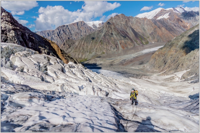 Перезимовать лето... Фотоотчёт (много картинок, мало текста, Горный туризм)