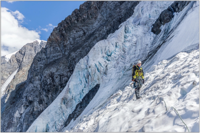 Перезимовать лето... Фотоотчёт (много картинок, мало текста, Горный туризм)