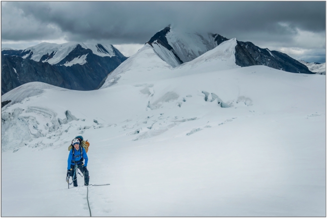 Перезимовать лето... Фотоотчёт (много картинок, мало текста, Горный туризм)