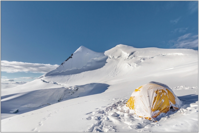 Перезимовать лето... Фотоотчёт (много картинок, мало текста, Горный туризм)