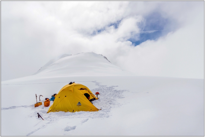 Перезимовать лето... Фотоотчёт (много картинок, мало текста, Горный туризм)