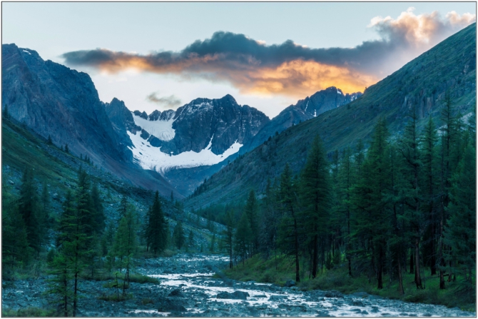Перезимовать лето... Фотоотчёт (много картинок, мало текста, Горный туризм)