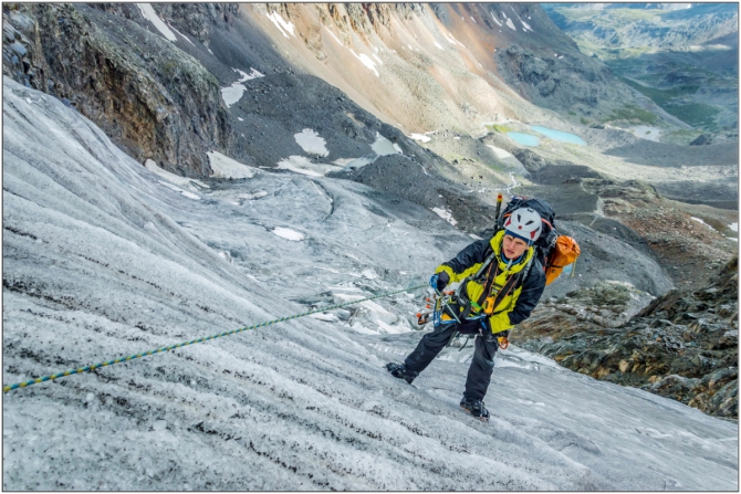 Перезимовать лето... Фотоотчёт (много картинок, мало текста, Горный туризм)