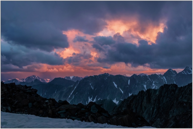 Перезимовать лето... Фотоотчёт (много картинок, мало текста, Горный туризм)