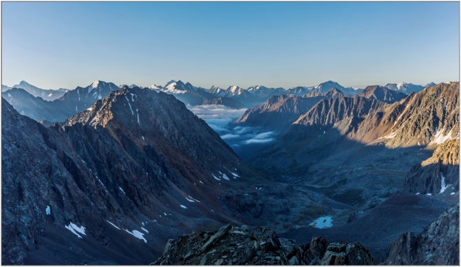 Перезимовать лето... Фотоотчёт (много картинок, мало текста, Горный туризм)
