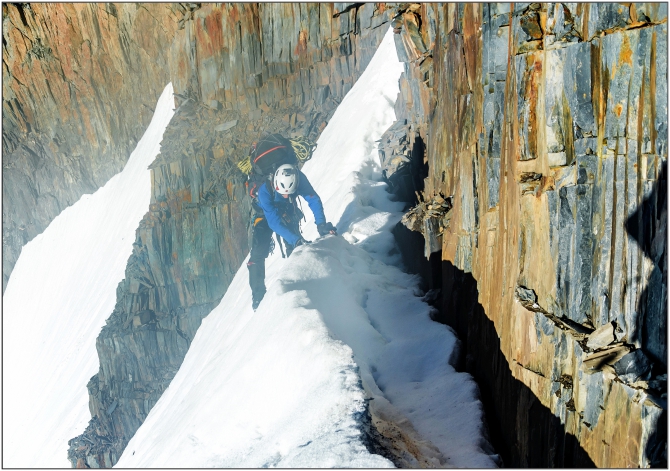 Перезимовать лето... Фотоотчёт (много картинок, мало текста, Горный туризм)