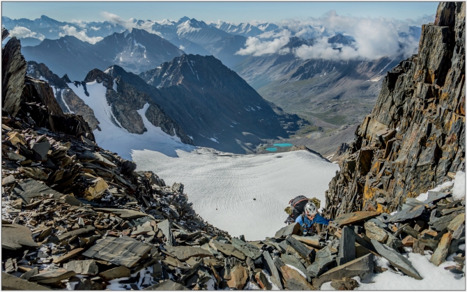 Перезимовать лето... Фотоотчёт (много картинок, мало текста, Горный туризм)