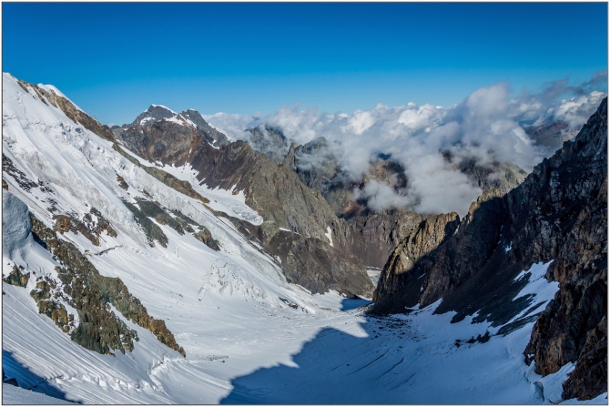 Перезимовать лето... Фотоотчёт (много картинок, мало текста, Горный туризм)