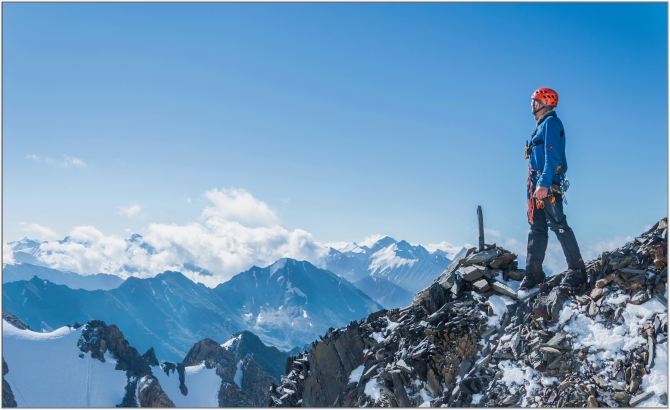 Перезимовать лето... Фотоотчёт (много картинок, мало текста, Горный туризм)