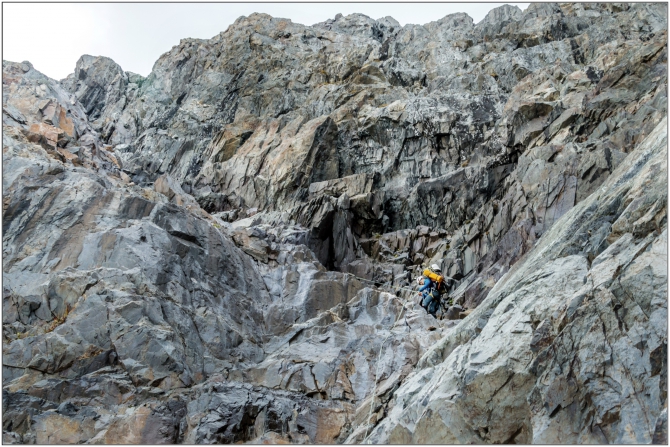 Перезимовать лето... Фотоотчёт (много картинок, мало текста, Горный туризм)