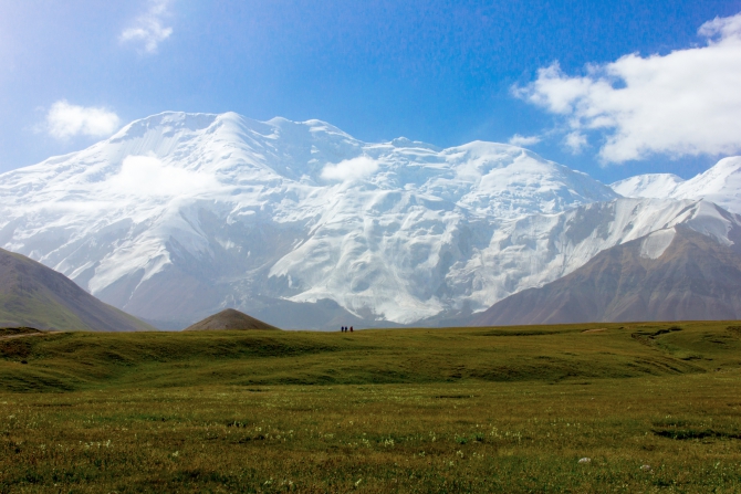 Пик Ленина. Какие ошибки не стоит делать, чтобы подняться на вершину, и немного красивых фотографий. (Альпинизм)