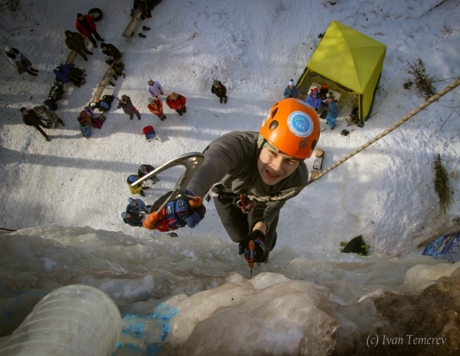 Ледолазаные соревнования в Томске - три в одном. Взболтать, но не перемешивать! (Ледолазание/drytoolling, тфа, ледолазание)