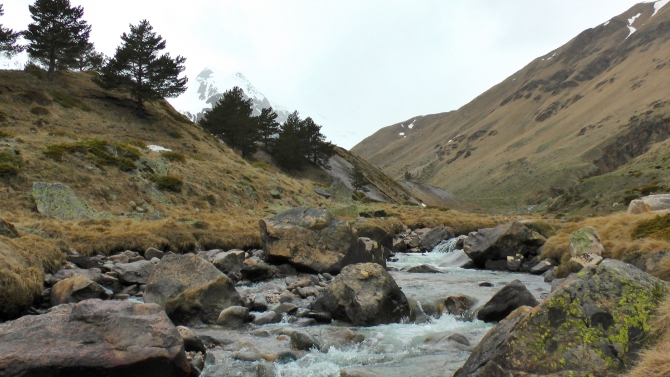 Приэльбрусье и его главная гора. Много фоток , Альпинизм)