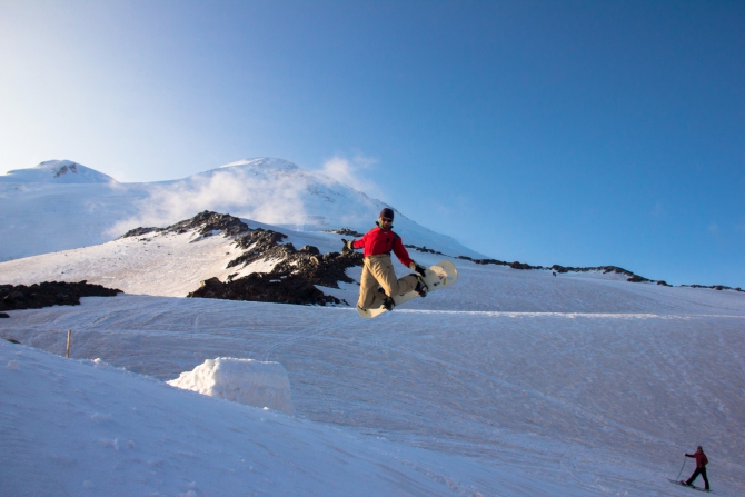 Приэльбрусье и его главная гора. Много фоток , Альпинизм)