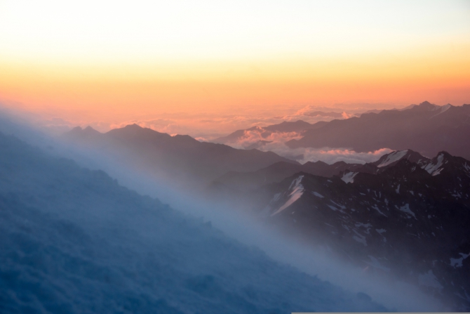 Приэльбрусье и его главная гора. Много фоток , Альпинизм)