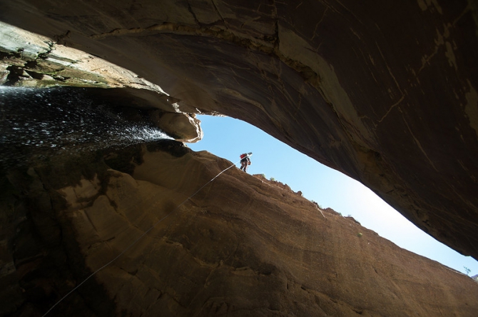 Треккинг и каньонинг в Иордании. Часть 3. Wadi Assal. Медовое ущелье (Горный туризм)