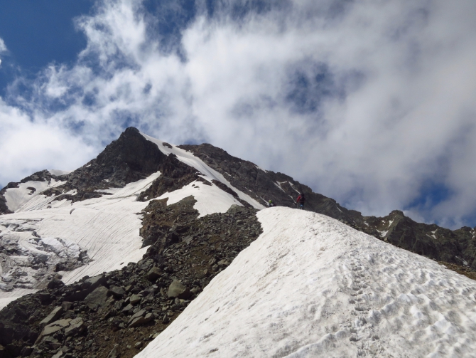 Дигория. Страна водопадов. (Альпинизм, сборы, ГСК Крокус, гроза, лето, альпсборы, таймази)