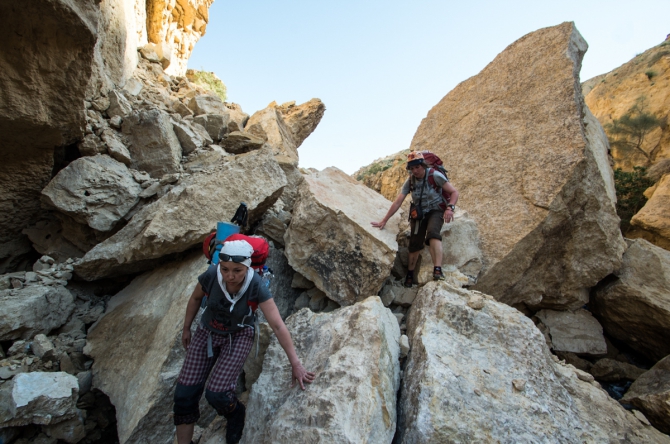 Треккинг и каньонинг в Иордании. Wadi Hasa. Самый длинный пешеходный каньон (Горный туризм)