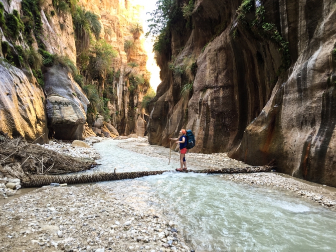 Треккинг и каньонинг в Иордании. Wadi Hasa. Самый длинный пешеходный каньон (Горный туризм)