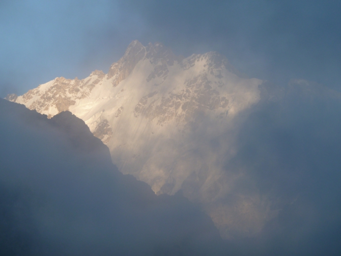 Детский трекинг в Безенги (Путешествия, дети)