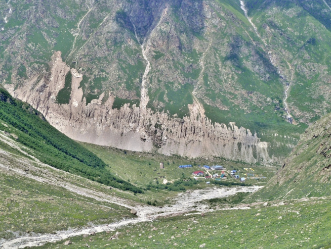 Детский трекинг в Безенги (Путешествия, дети)