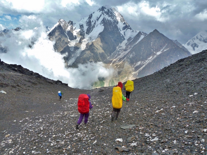 Детский трекинг в Безенги (Путешествия, дети)