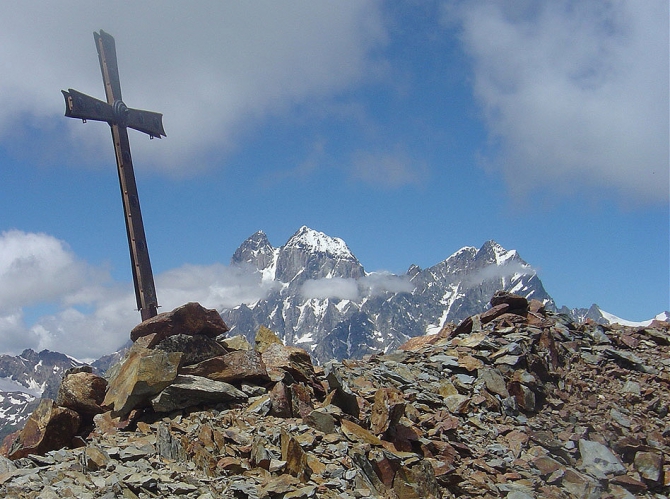 Фотоальбом видов Ушбы (Горный туризм)