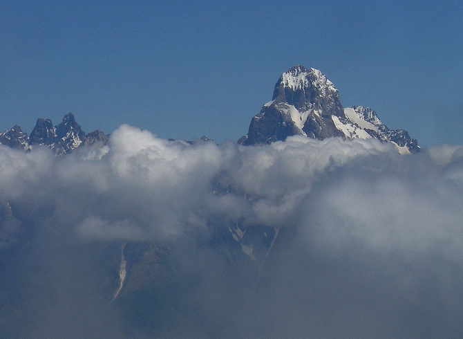 Фотоальбом видов Ушбы (Горный туризм)
