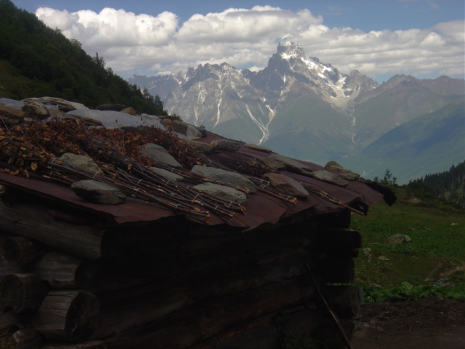 Фотоальбом видов Ушбы (Горный туризм)