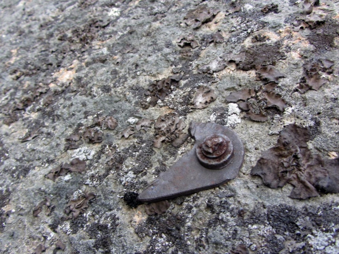 Безопасность на скалах. Первый Столб "Перепробивка". (Скалолазание, венто, Petzel, фар, терехин василий, пробивка скал, реболтинг, Певый столб)