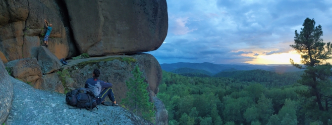 Безопасность на скалах. Первый Столб "Перепробивка". (Скалолазание, венто, Petzel, фар, терехин василий, пробивка скал, реболтинг, Певый столб)