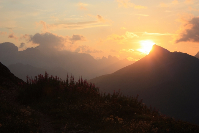 Немного лета или малыши в горах Италии (Путешествия, детский туризм, маи, италия, доломиты, альпы, тироль, лаваредо)