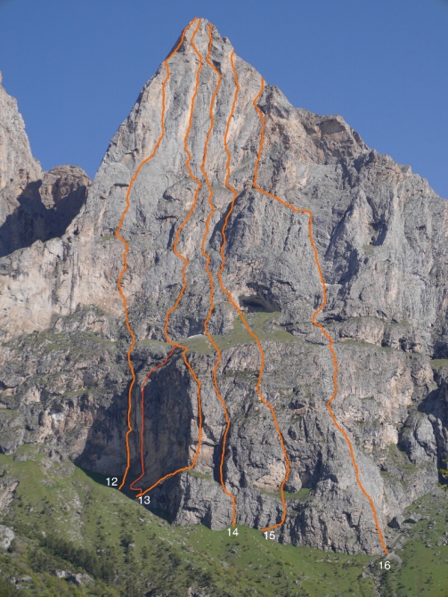 Чемпионат в Ингушетии. Репортаж с первых двух дней восхождений. UPDATE: две команды на вершине (Альпинизм, гайкомд, ингушетия, чемпионат россии, технический класс)