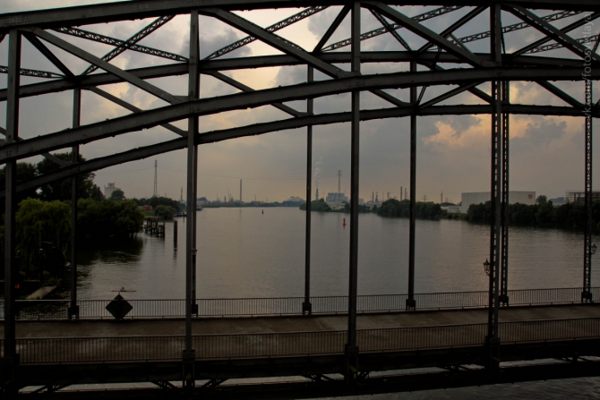 Соло вело трип по Европе № 4. Скалодромный Гамбург и дорога в Копенгаген (соло байк трип, путешествие на велосипеде, гостеприимство)