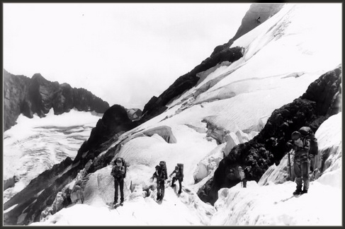 Вдоль Акбекской подковы (Дневник 1994, Горный туризм)