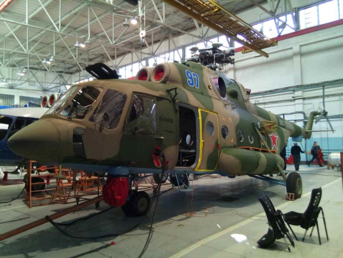 Вертолет, упавший на севере Эльбруса восстановили (Альпинизм)