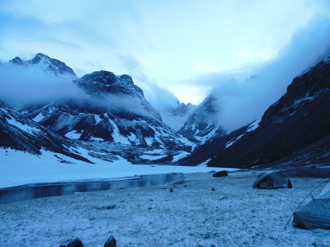 Поход на Чарские Пески и Среднесакуканский хребет (массив Кодар) в июне 2016 года (Туризм, средний сакукан, Борлаг)