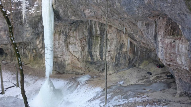 Доломиты/Швейцария + Паша/Катя = D15/D14+ (Ледолазание/drytoolling, эптингем, ironman, a line above the sky, Павел Добринский, екатерина власова, крутые, драйтулинг)