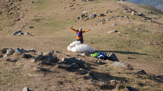 Бивак-флай на параплане в Северо-западной части Гималаев (Воздух, бивак флай, гималаи, индия, бир, полеты)