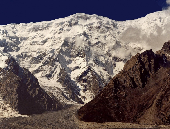 Фильм "В тени Конгуртага" или перевал в 52 веревки. (Альпинизм, китайский памир, кашгарские горы, агалистан, пик николаева)