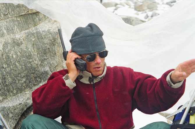 Фильм "В тени Конгуртага" или перевал в 52 веревки. (Альпинизм, китайский памир, кашгарские горы, агалистан, пик николаева)