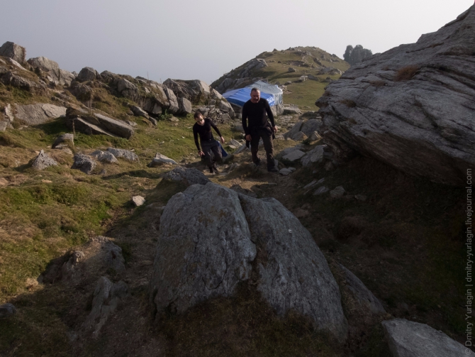Индия, Гималаи, Полет до Драмсалы и обратно с ночевкой (Воздух, бир, Драмсала, бивак-флай, полеты, параплан, пилот)