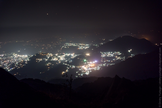 Индия, Гималаи, Полет до Драмсалы и обратно с ночевкой (Воздух, бир, Драмсала, бивак-флай, полеты, параплан, пилот)