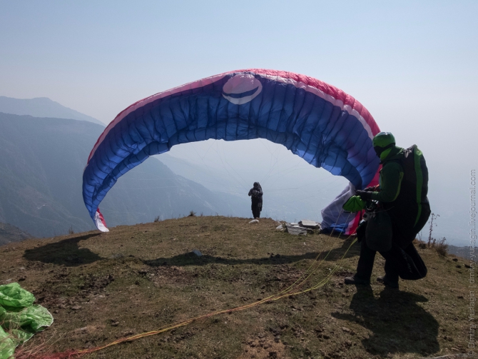 Индия, Гималаи, Возвращение из Драмсалы в Бир (Воздух, бивак-флай, параплан, полет)