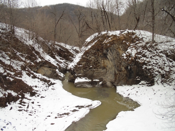 Зимний поход по маршруту Большой Тхач - Агиге - Малый Бамбак (Кавказ, Туризм)