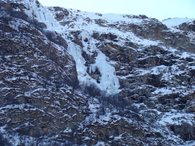 Кризис отношений (Ледолазание/drytoolling, фестиваль juice, таймази, северная осетия, дигория, ледолазание)