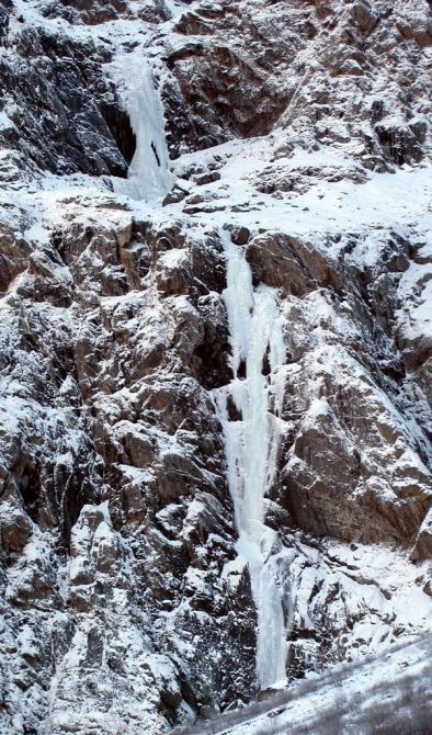 Ледолазанье. Кавказ. Северная Осетия. Ущелье Мидаграбин. (Альпинизм, альпинизм)