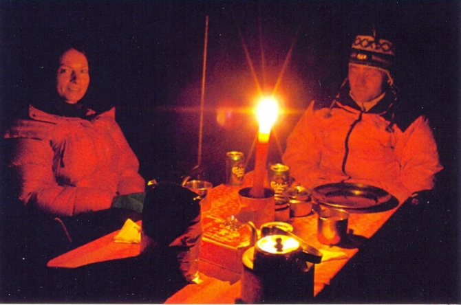 Рассказ славного испанского парня Санти Падроса о его восхождениях на Ама Даблам. С прологом и эпилогом. (Альпинизм, гималаи, франческо фацци, петер томко, свободный тибет 2065)