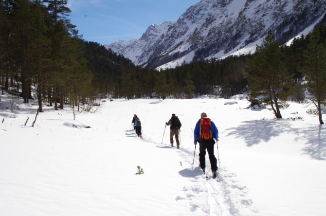 Ски-туры с января по март в этом году в Теберде и Домбае. Пишет Губанов Роман. (домбай, теберда, новости)